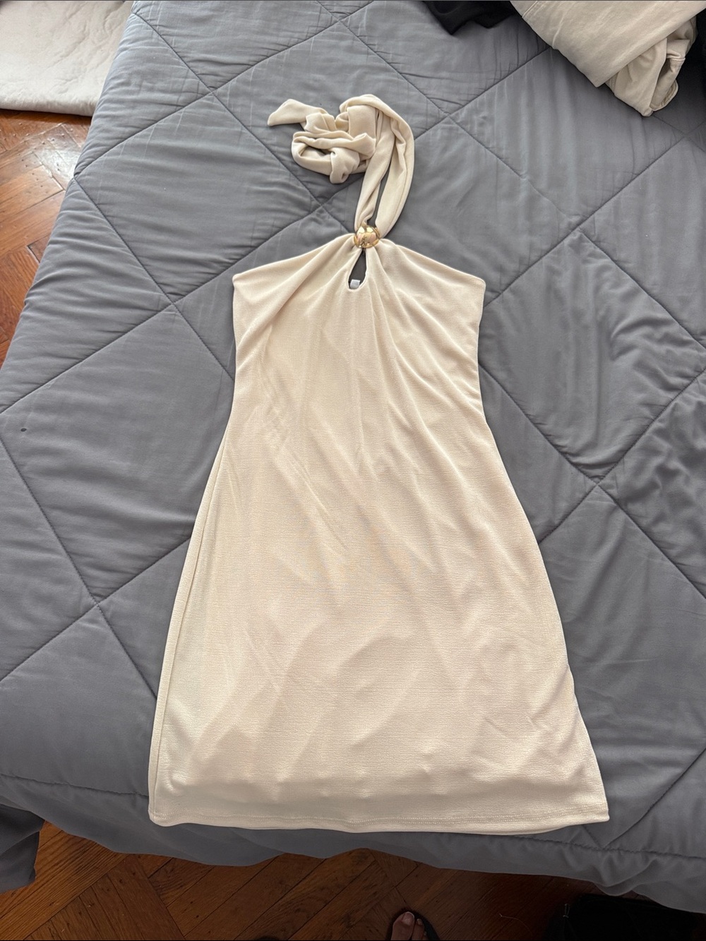 Fashion Nova One-Shoulder Cream Mini Dress with Gold Ring
